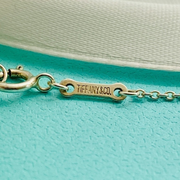 Tiffany & Co Heart Notes Necklace 16” Sterling Retired Box Fifth ave - Picture 7 of 8